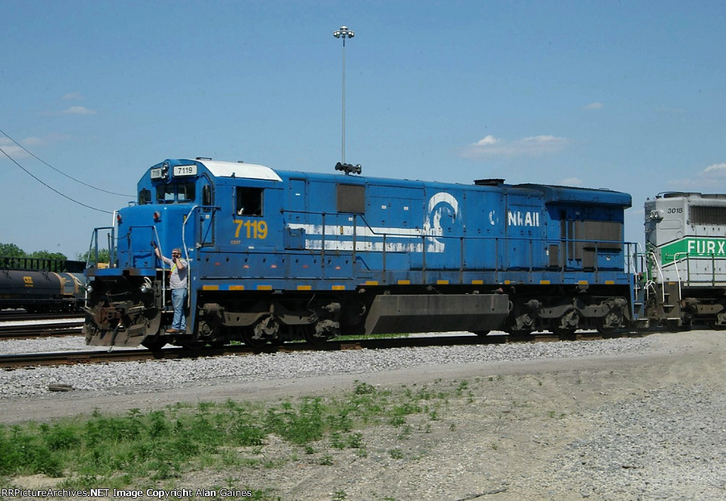 CSX C36-7 7119